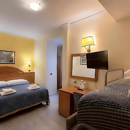 Baltik Guesthouse Roma Exterior foto