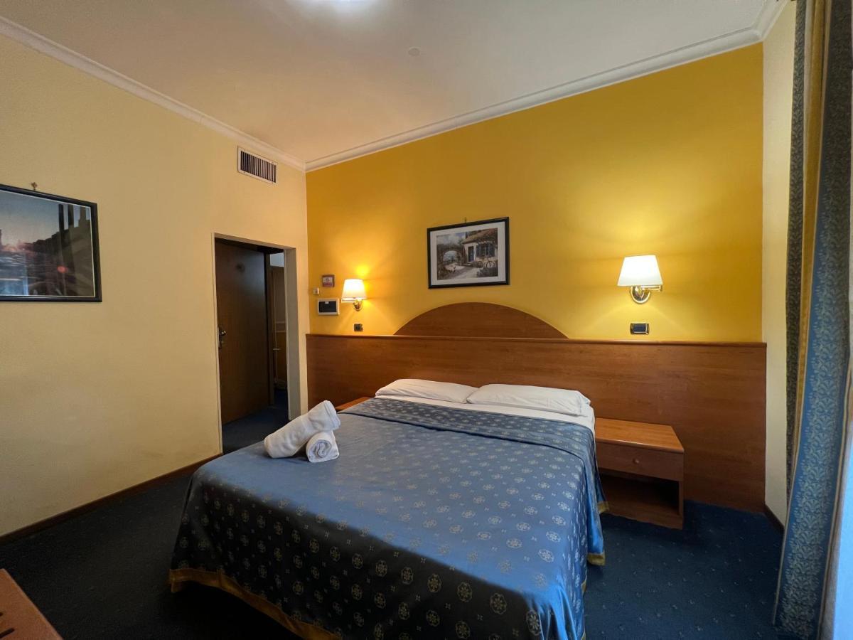 Baltik Guesthouse Roma Exterior foto
