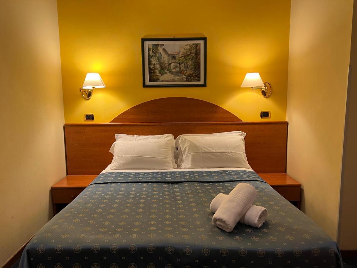 Baltik Guesthouse Roma Exterior foto