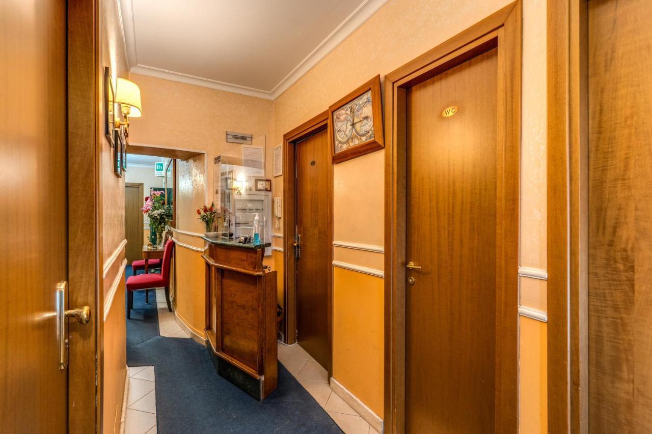 Baltik Guesthouse Roma Exterior foto