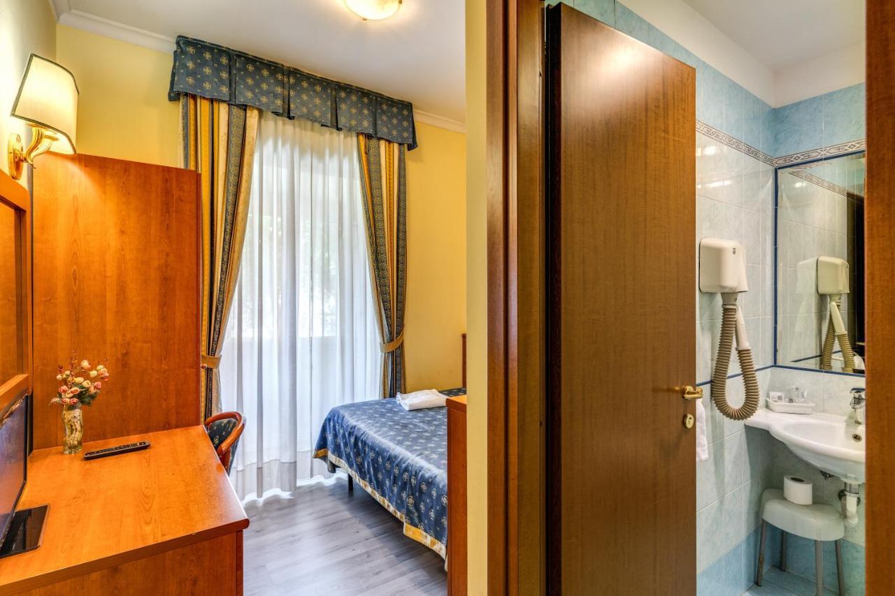 Baltik Guesthouse Roma Exterior foto