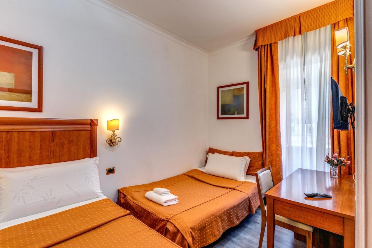Baltik Guesthouse Roma Exterior foto