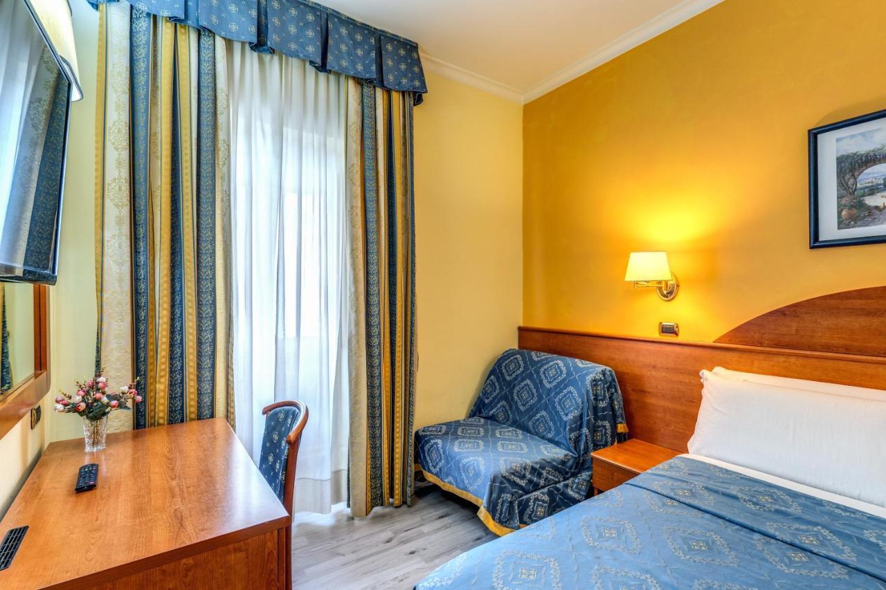 Baltik Guesthouse Roma Exterior foto