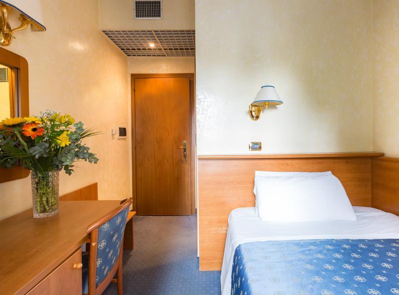 Baltik Guesthouse Roma Exterior foto